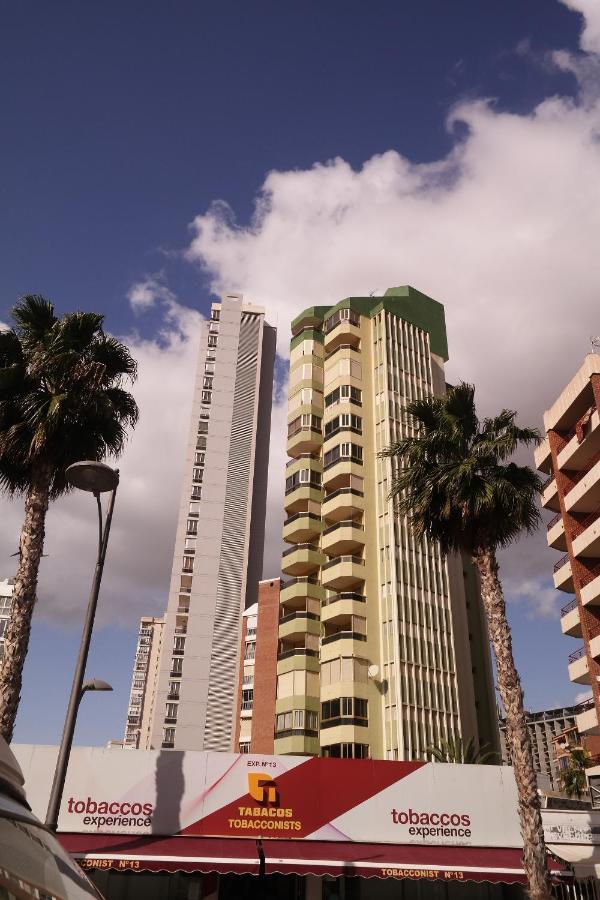 Apartamentos Torre Gerona Benidorm Exteriér fotografie