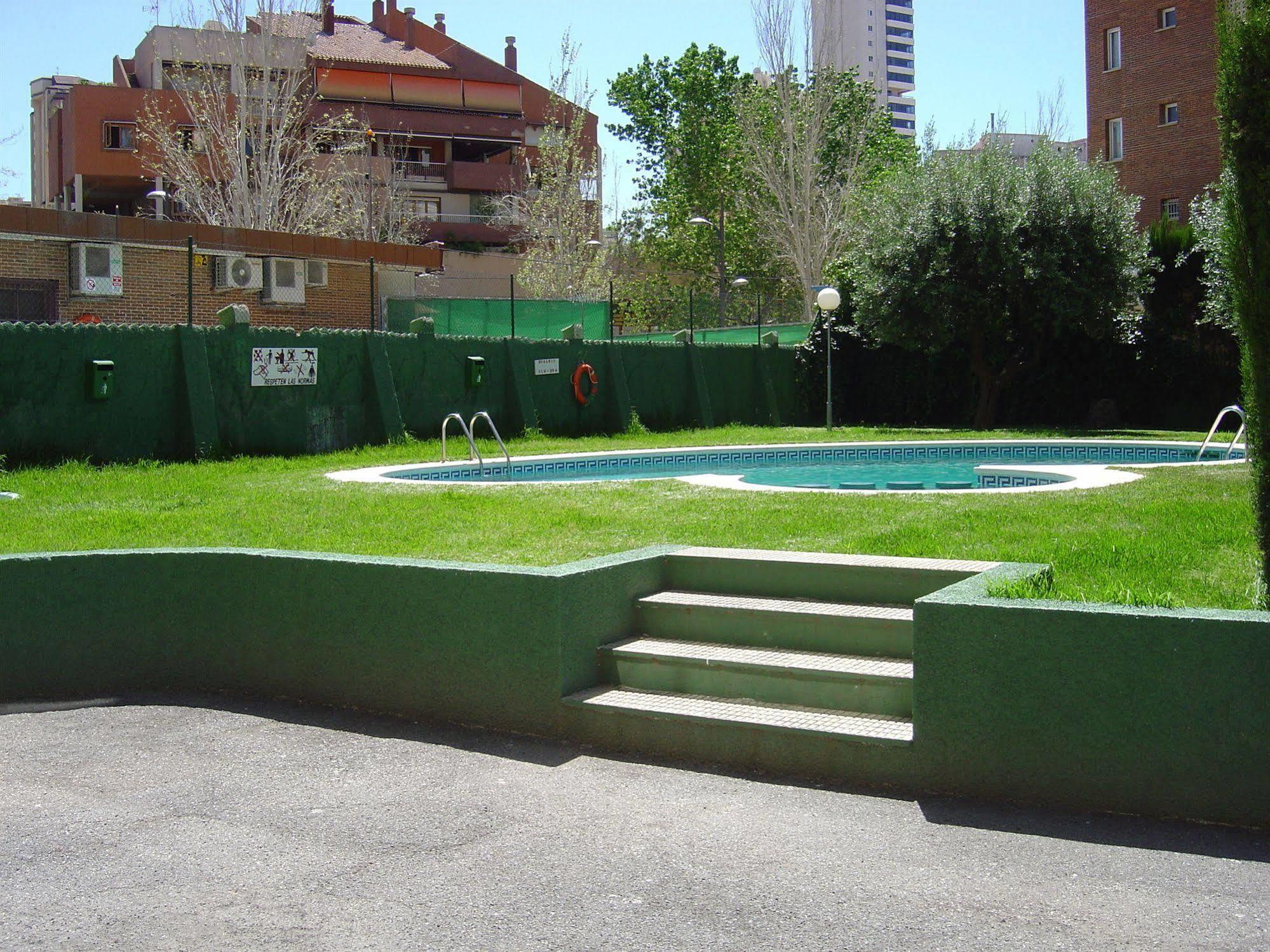 Apartamentos Torre Gerona Benidorm Exteriér fotografie